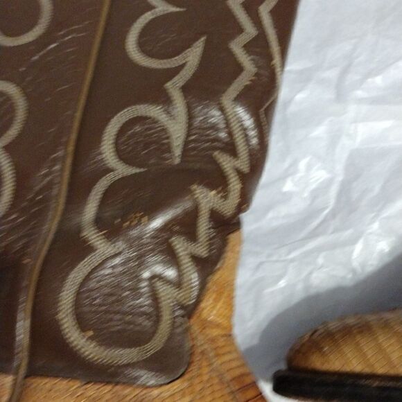 Vintage Tony Lama lizard skin boots - Picture 9 of 10